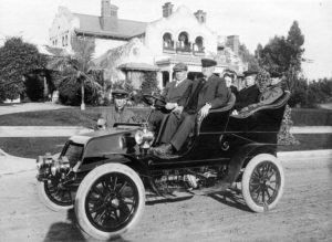 Franklin Parker Wells in Automobile