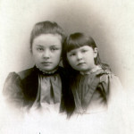 1150 - Mabel with Little Sister Violet, ca. 1892