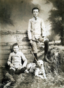 1155 - Lee & Homer Straub, ca. 1892