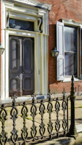 2017-06-21 Bellefonte Building Iron Gate