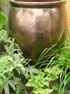 Shiny Pot
